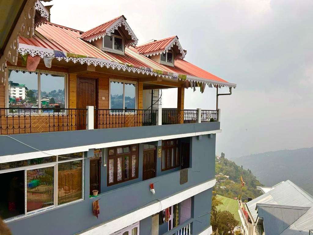 Norbu'S Homestay Дарджилинг Экстерьер фото