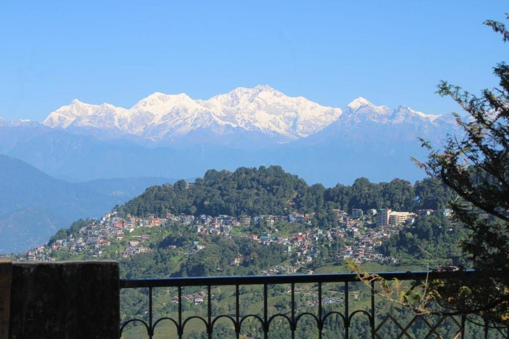 Norbu'S Homestay Дарджилинг Экстерьер фото